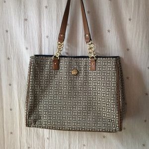 Tommy Hilfiger Tote
